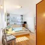 Albrechtshof 3*