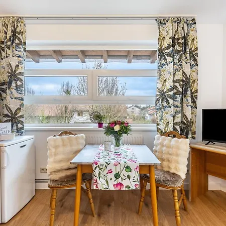 Albrechtshof アパートホテル