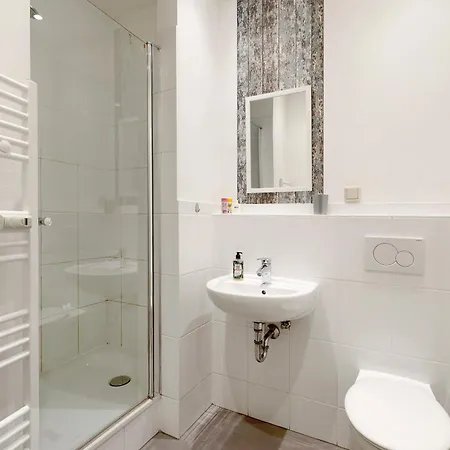 Apartahotel Albrechtshof 3*