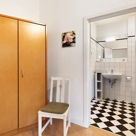 Apartahotel Albrechtshof 3*