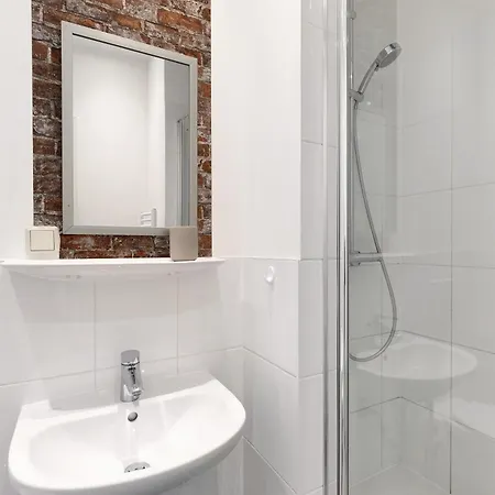 Apartahotel Albrechtshof 3*