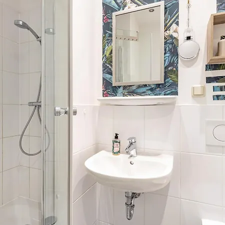 Albrechtshof Apartahotel 3*