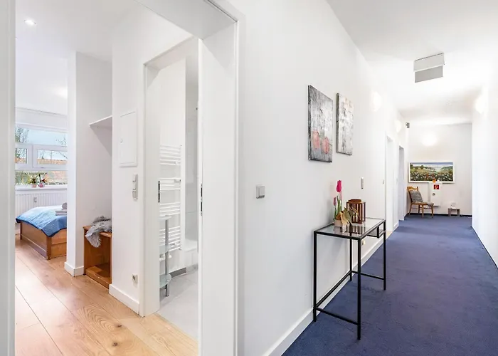 מלון דירות Albrechtshof 3*